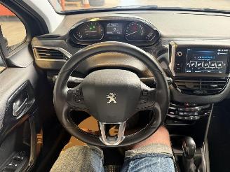 Peugeot 208 1.2 PureTech Allure 1e Eigenaar! picture 19
