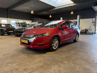 uszkodzony samochody osobowe Honda Insight 1.3 Comfort Hybrid! 2009/10