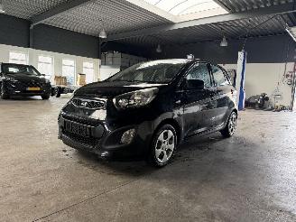 krockskadad bil auto Kia Picanto 1.2 CVVT ISG Comfort Pack 2014/2