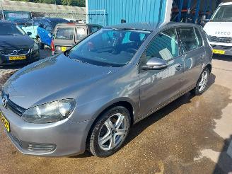 Voiture accidenté Volkswagen Golf Golf VI (5K1) Hatchback 1.4 16V CGGA 2009/5