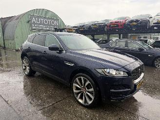  Jaguar F-Pace 2.0D 132KW Autom. AWD Clima Navi Portfolio 2017/10