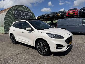 Unfallwagen Ford Kuga 2.5 PHEV 112KW Autom. Pano Clima Navi ST-Line X NAP 2023/5