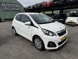 Voiture accidenté Peugeot 108 1.0 e-VTI 53KW Led Airco 5-Drs Active NAP 2020/1