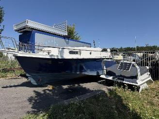 krockskadad bil auto Volvo  Vetus boot 1990/1