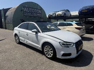 škoda osobní automobily Audi A3 1.5 TFSI 110KW Pano Navi Clima Led Sedan 2017/10
