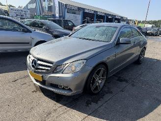 škoda osobní automobily Mercedes E-klasse 250 CDI 150KW Autom. Coupe Clima Navi Leer Xenon 2010/1