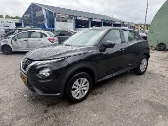 damaged passenger cars Nissan Juke 1.0 DIG-T 84KW Clima Led Visia NAP 2021/11