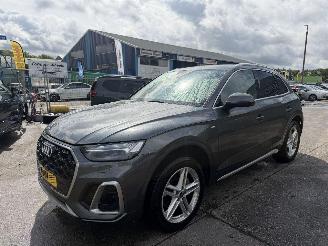 Unfallwagen Audi Q5 50 TFSI e S edition 195KW Autom. Clima Navi Camera Quattro NAP 2022/10