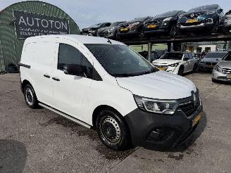 krockskadad bil bedrijf Renault Kangoo 1.5 Blue dCi 55KW Navi Airco Comfort L1 NAP 2024/5