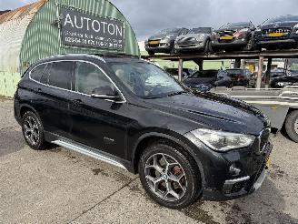 Unfallwagen BMW X1 xDrive20i 141KW Autom. Pano Clima Navi Hud High Executive 2017/9