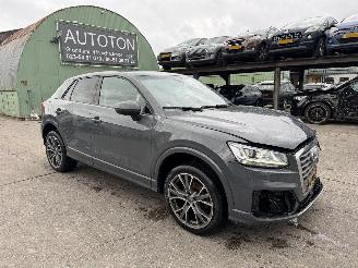 krockskadad bil auto Audi Q2 35 TFSI Autom. 110KW S Edition Clima Navi Led 2020/2