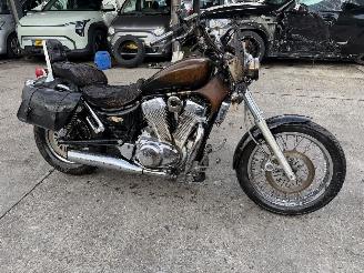 Avarii motociclete Suzuki Intruder C 1400 CS Chopper 45KW 1998/1