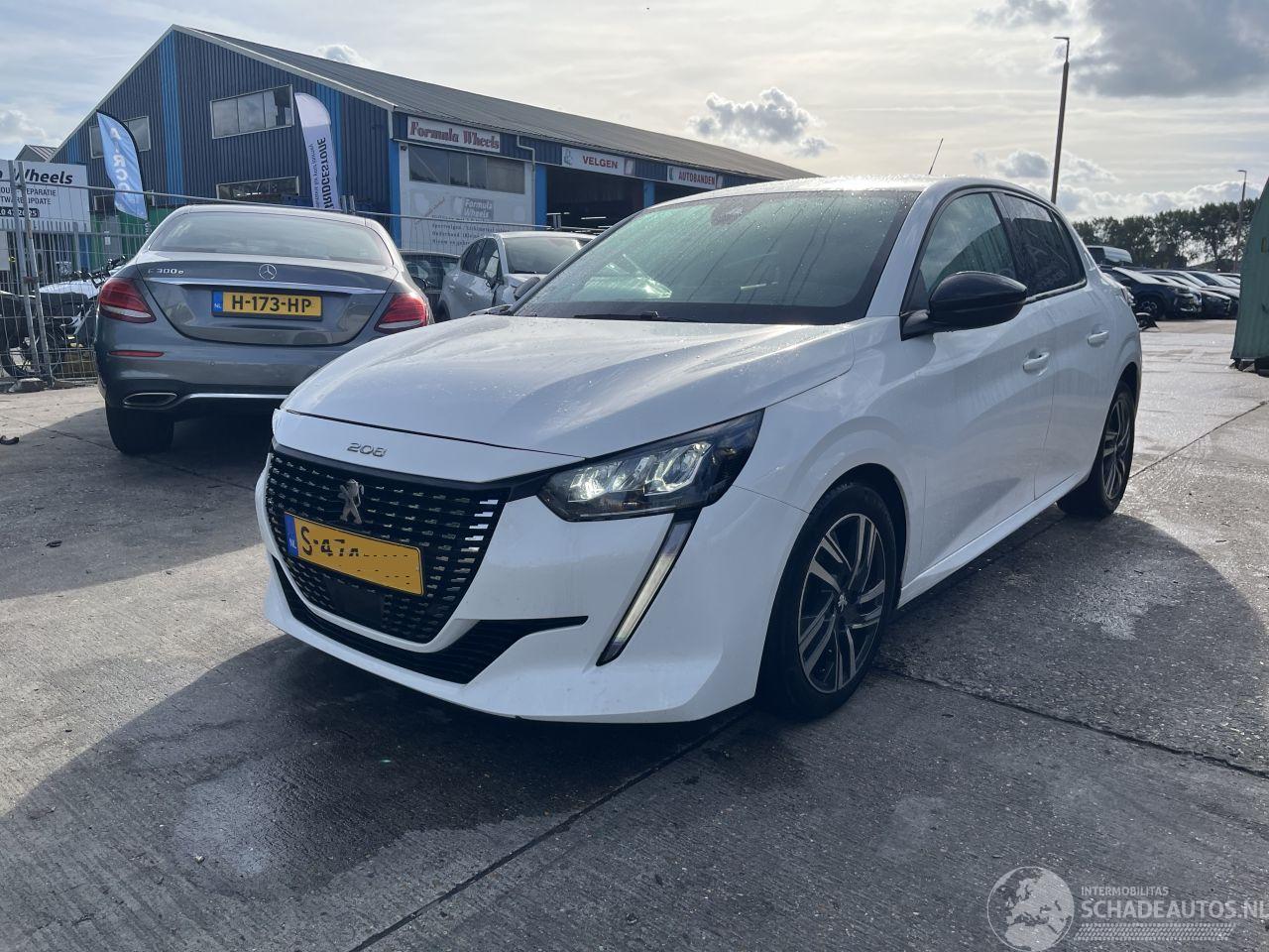 Peugeot 208 1.2 Allure Pack 5-Drs Virtual Cockpit