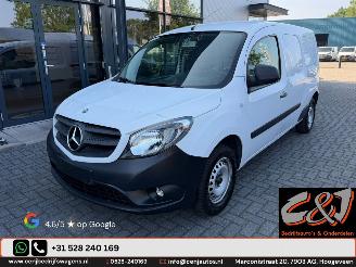 krockskadad bil bedrijf Mercedes Citan  2019/2
