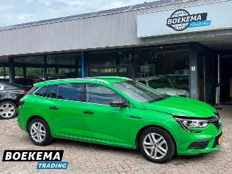 uszkodzony samochody osobowe Renault Mégane Estate 1.3 TCe Zen LED Climate Cruise Navi PDC 2020/9
