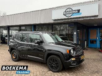 Unfallwagen Jeep Renegade 1.4 MultiAir Longitude Stoel-Stuurverwarming Massage Navigatie Clima 2016/8