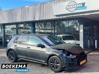 uszkodzony samochody osobowe Volkswagen Golf 1.0 TSI R-Line DSG Navigatie Climate Cruise 2018/3