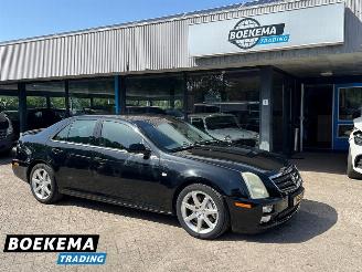 Coche accidentado Cadillac STS 4.6 V8 Launch Edition Bose Keyless Stoelverw + koeling 2006/3