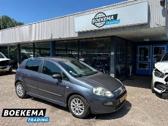 Schadeauto Fiat Punto Evo 1.3 M-Jet Dynamic Navi Climate Cruise 2010/9