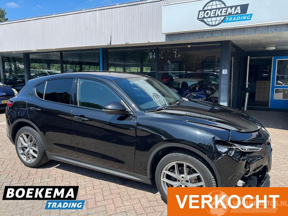 Alfa Romeo Stelvio 2.0 T AWD Super Stoel-/Stuur Verwarming Memory Keyless