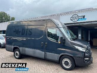  Iveco Daily 35S21V 3.0 352 Automaat Airco Schuifdeur Trekhaak 2017/12