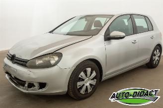 uszkodzony samochody osobowe Volkswagen Golf 136.442 KM A/C Clima 2011/5