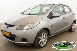 skadebil auto Mazda 2 1.3 TS Airco 2009/11