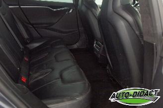 Tesla Model S 60D Base 4WD FREE SUPERCHARGE Leder Navi Camera picture 18