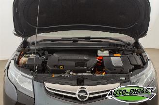 Opel Ampera 1.4 Plug-in Hybrid Leder Navi Camera Clima picture 31