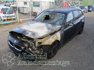Vrakbiler auto BMW 3-serie 3 serie Touring (F31) Combi 316d 2.0 16V (B47-D20A) [85kW]  (11-2012/0=
6-2019) 2015