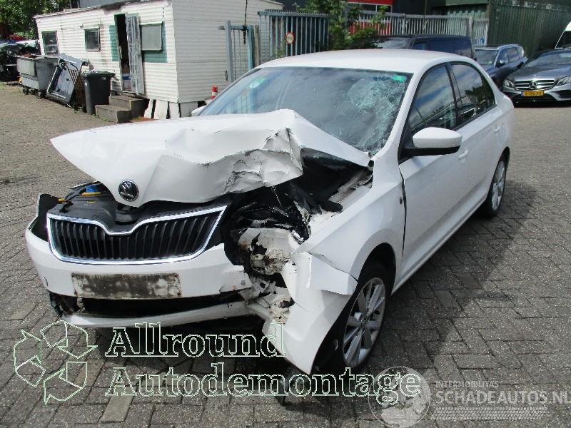 Skoda Rapid Rapid Liftback 1.2 TSI (CBZA) [63kW]  (07-2012/05-2015)