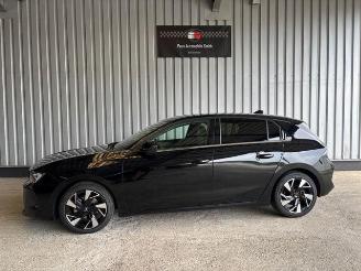Käytettyjen passenger cars Opel Astra L Lim. 5-trg. Elegance LED / R-Kamera 2022/4
