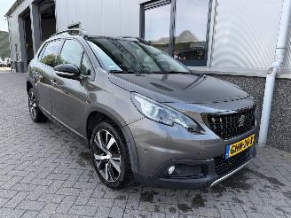 Schadeauto Peugeot 2008 1.2 PureTech GT-Line Automaat. 2019/9