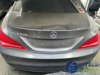 Sloopauto Mercedes Cla-klasse CLA (117.3), Sedan, 2013 / 2019 1.6 CLA-200 16V 2014/4