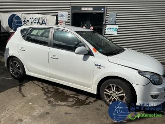 Hyundai I-30 i30 (GDHB5), Hatchback, 2011 1.4 16V picture 10