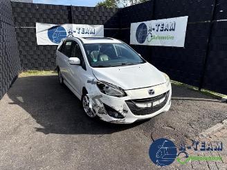Mazda 5  picture 1