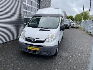 Vrakbiler auto Opel Vivaro VIVARO-2 2.0CDTI/84KW-E4 2.9T L2H2 2009/4