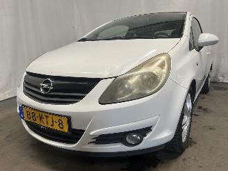 Schadeauto Opel Corsa Corsa D Hatchback 1.4 16V Twinport (A14XER(Euro 5)) [74kW]  (12-2009/0=
8-2014) 2010/2
