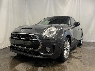 Vaurioauto  passenger cars Mini Clubman Clubman (F54) Combi 2.0 Cooper S 16V (B46A20A) [141kW]  (11-2014/...) 2018/11