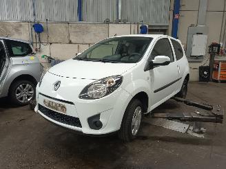 Vrakbiler auto Renault Twingo Twingo II (CN) Hatchback 3-drs 1.2 16V (D4F-764(D4F-E7)) [55kW]  (03-2=
007/09-2014) 2011/11