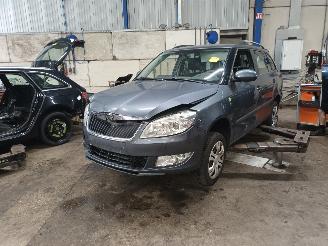 Autoverwertung Skoda Fabia Fabia II Combi Combi 5-drs 1.2 TDI 12V Greenline (CFWA) [55kW]  (05-20=
10/12-2014) 2011/2