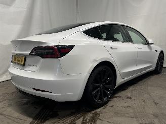 Tesla Model 3 Model 3 Sedan Long Range AWD 75 kWh (3D5) [258kW]  (06-2018/...) picture 6