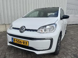Vaurioauto  passenger cars Volkswagen Up! Up! (121) Hatchback e-Up! (EBMA) [61kW]  (07-2013/10-2023) 2020/2