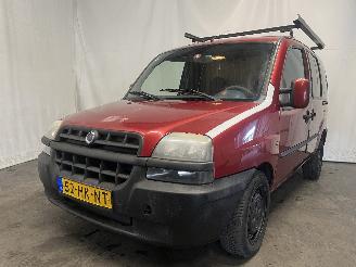uszkodzony samochody osobowe Fiat Doblo Doblo (223A/119) MPV 1.2 (223.A.5000) [48kW]  (03-2001/09-2005) 2001/8