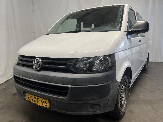 Damaged car Volkswagen Transporter Transporter T5 Van 2.0 TDI DRF (CAAA(Euro 5)) [62kW]  (09-2009/08-2015=
) 2012/11