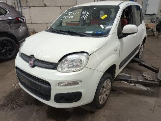 Uttjänta bilar auto Fiat Panda Panda (312) Hatchback 0.9 TwinAir 60 (312.A.6000) [44kW]  (12-2013/...=
) 2015/6