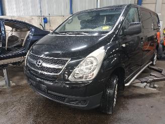 rozbiórka samochody ciężarowe Hyundai  H-300 Van 2.5 CRDi (D4CB) [125kW]  (02-2008/...) 2008/6