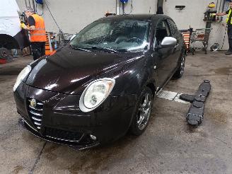 Salvage car Alfa Romeo MiTo MiTo (955) Hatchback 1.3 JTDm 16V Eco (199.B.4000) [62kW]  (01-2011/12=
-2015) 2011/4