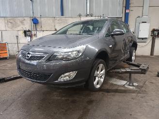 Uttjänta bilar auto Opel Astra Astra J (PC6/PD6/PE6/PF6) Hatchback 5-drs 1.6 16V (B16XER(Euro 6)) [85=
kW]  (12-2009/10-2015) 2009/11