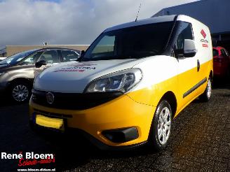 krockskadad bil bedrijf Fiat Doblo 1.6 MJ L1H1 105pk Airco 2016/1